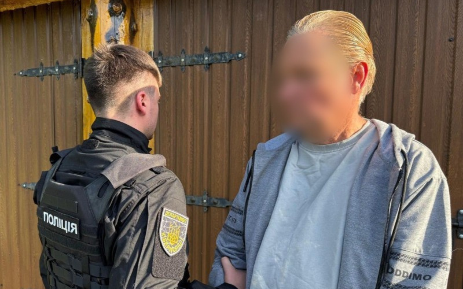 На Київщині затримали американця, який понад 30 років перебував у розшуку за розбещення дітей