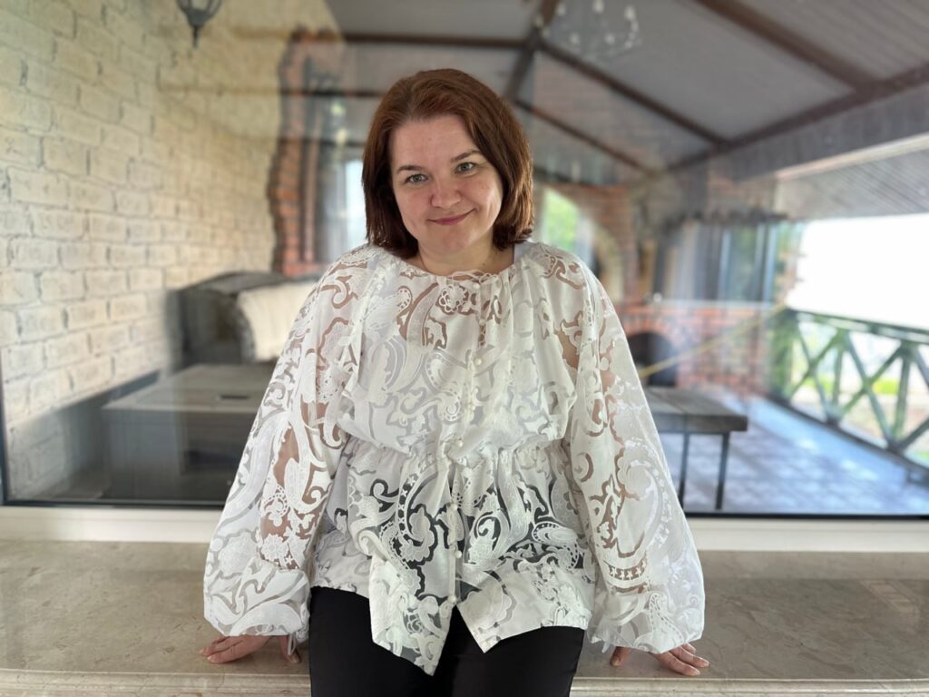 Алла Тіхановська