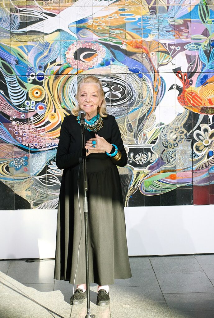 Людмила Мєшкова на відкритті виставки 