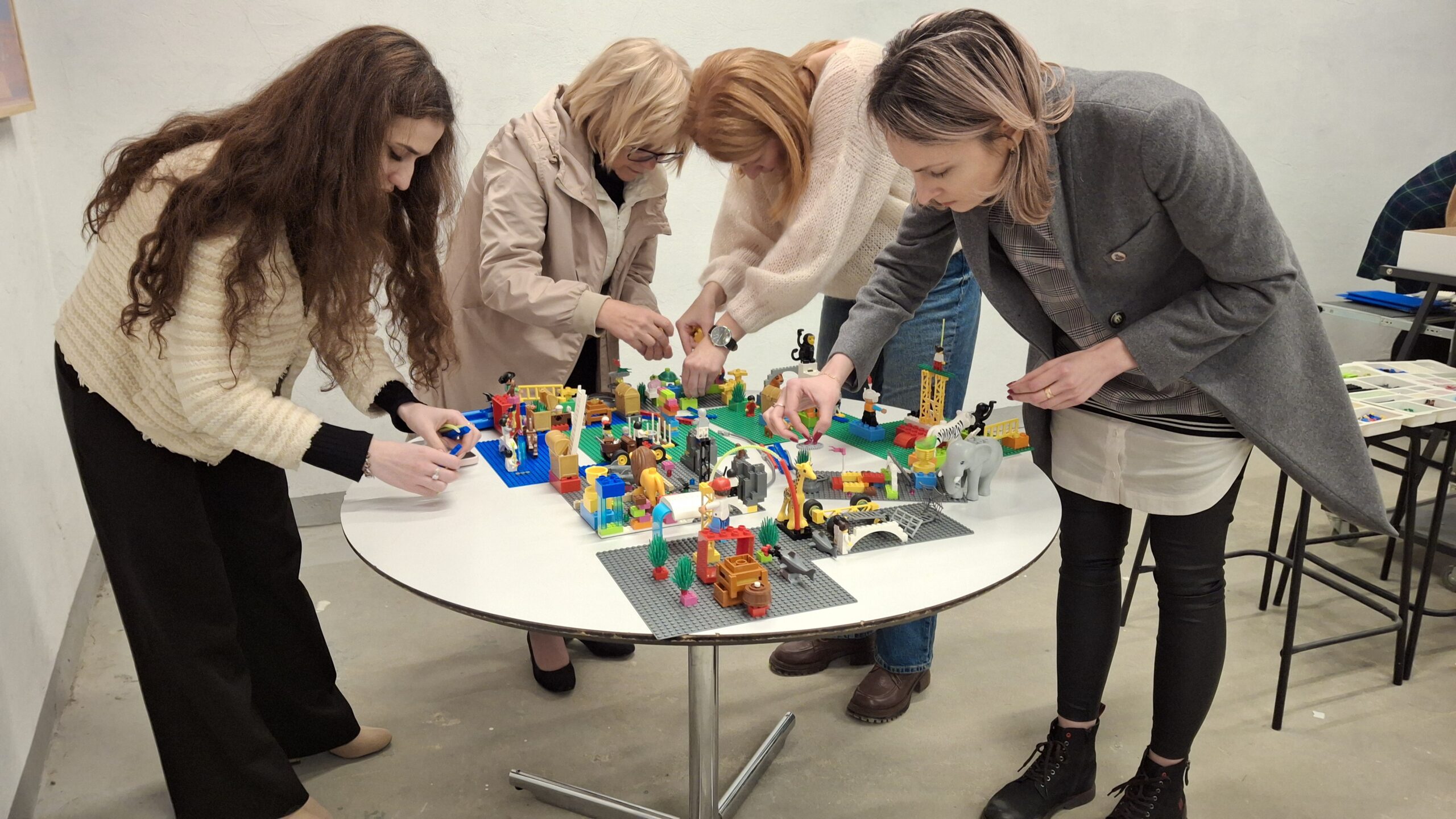 «‎Скляна стеля» у вищій освіті: Чому жінки рідко стають ректорками