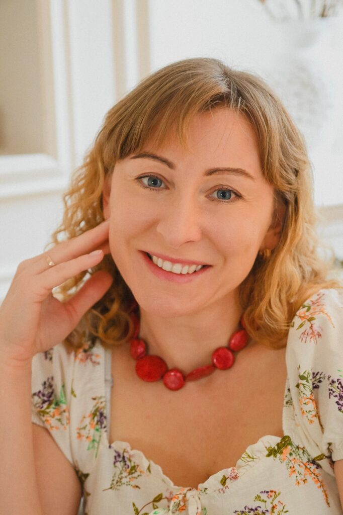 Олена Скуловатова