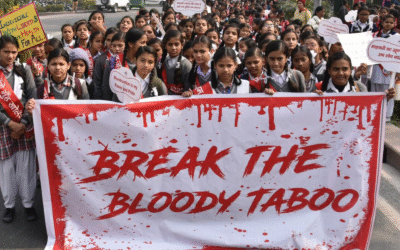 В Індії дівчат у школі змусили роздягнутися для перевірки наявності менструації: директорку й ще одну співробітницю заарештували