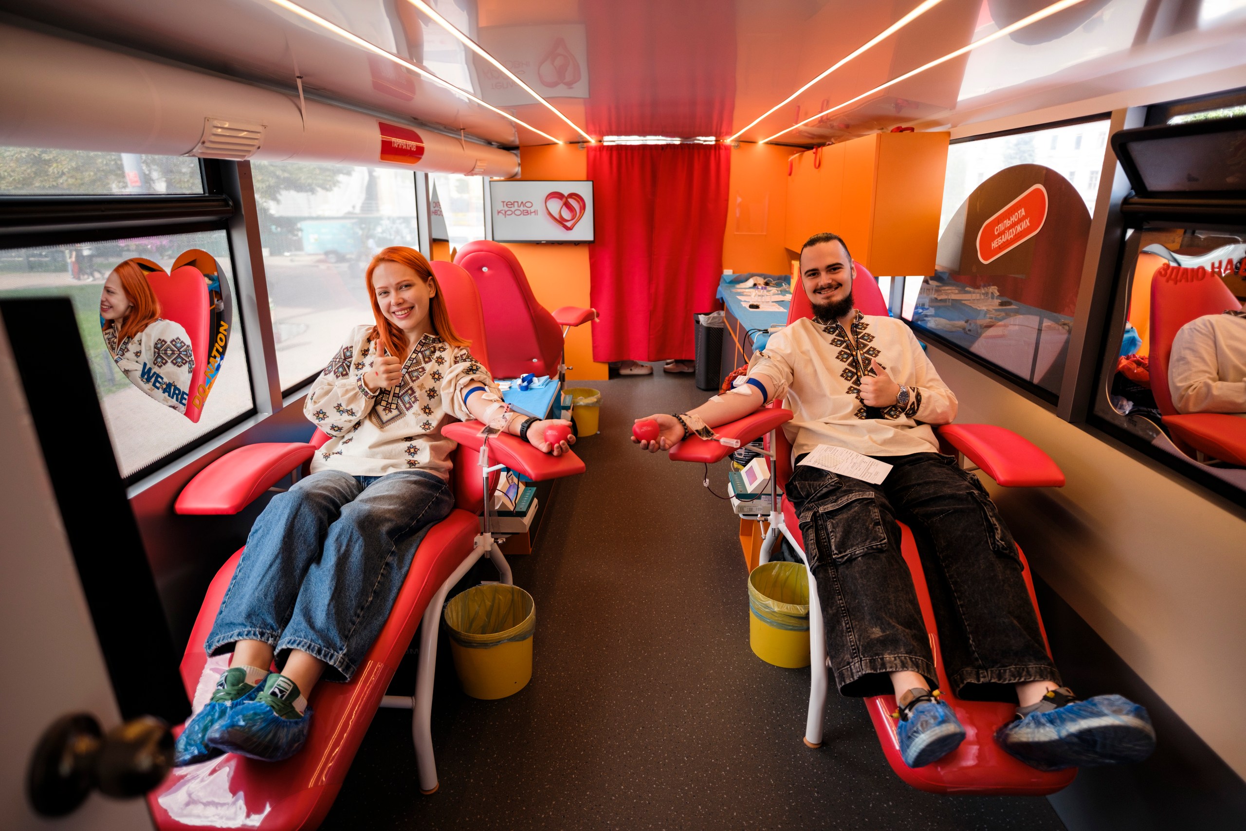 В Україні стартував унікальний донорський хаб «Теплокровні». Як він працює?