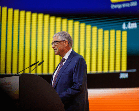 Фонд Ґейтса інвестує 2,5 мільярда доларів у хронічно недофінансоване жіноче здоров’я