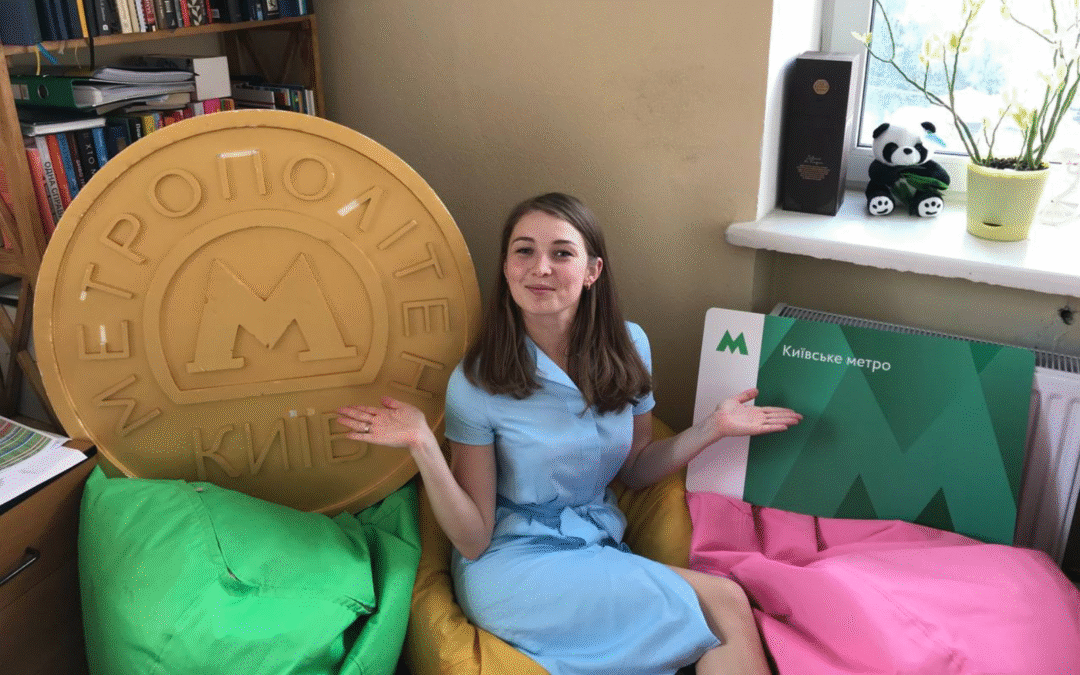 «Це тисячі тонн металу, але тільки люди запускають його в рух». Інтерв’ю з комунікаційницею Київського метрополітену Оксаною Никифорук