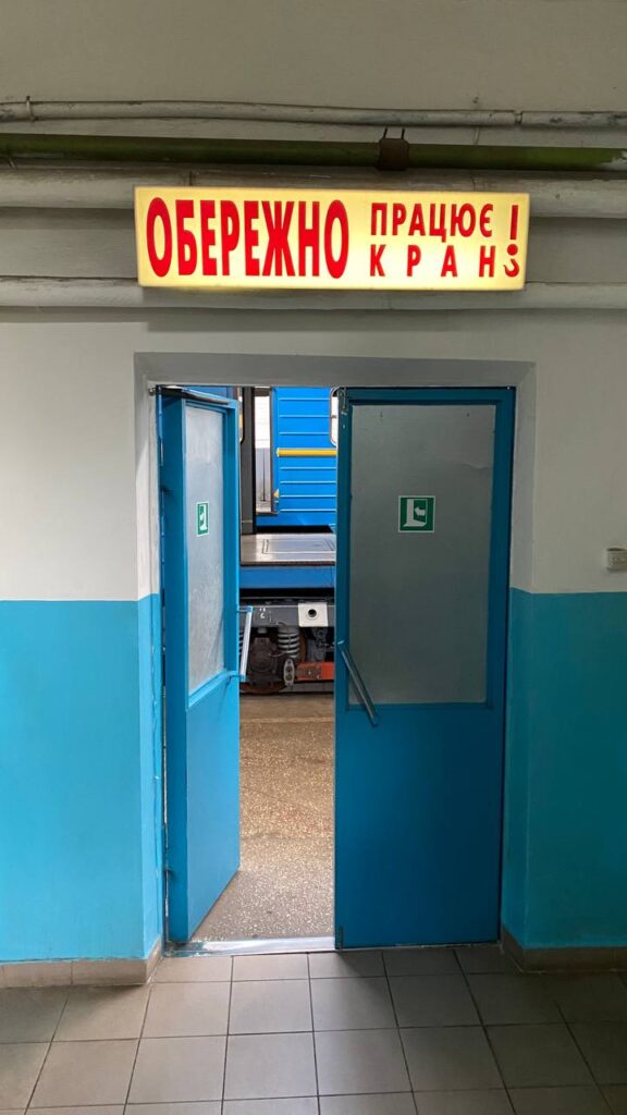 «Це тисячі тонн металу, але тільки люди запускають його в рух». Інтерв’ю з комунікаційницею Київського метрополітену Оксаною Никифорук