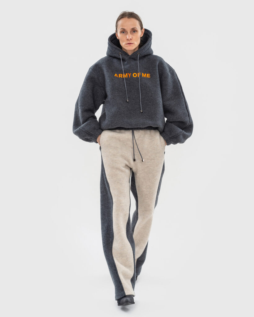 Переосмислення чоловічого гардероба і заклик до пробудження внутрішньої сили: нова колекція Ksenia Schnaider, натхнена піснею Björk