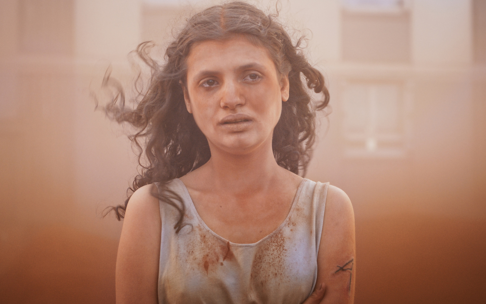 Вийшов тизер драматичного бодигорору «Альфа» від Джулії Дюкорно