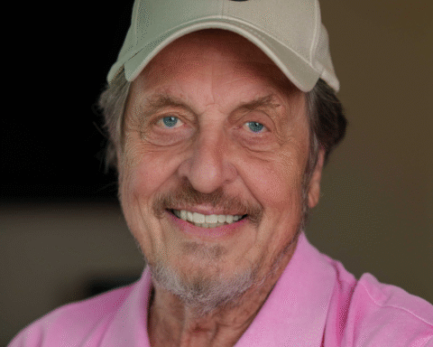 Батька Ілона Маска звинуватили у сексуальному насильстві над дітьми