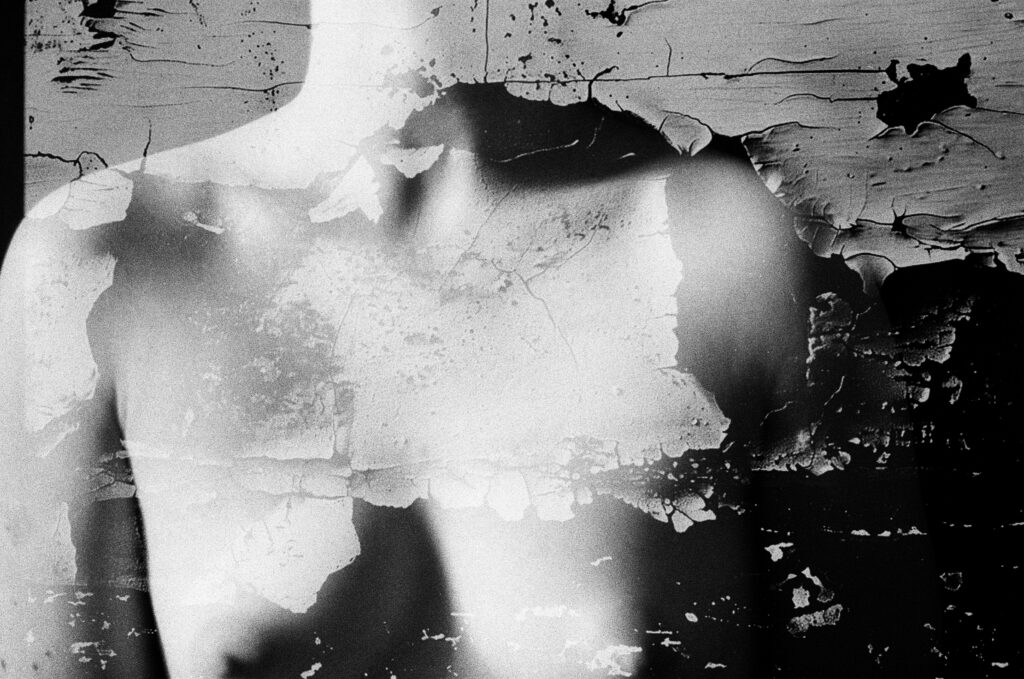 В Українському Домі проведуть феміністичну виставку «Віднайдене у втратах»