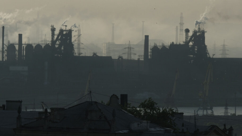 «Ми у війні, але все одно плануємо життя». Операторка й продюсерка Світлана Зінов’єва про силу кіно, що долає «безкартиння»