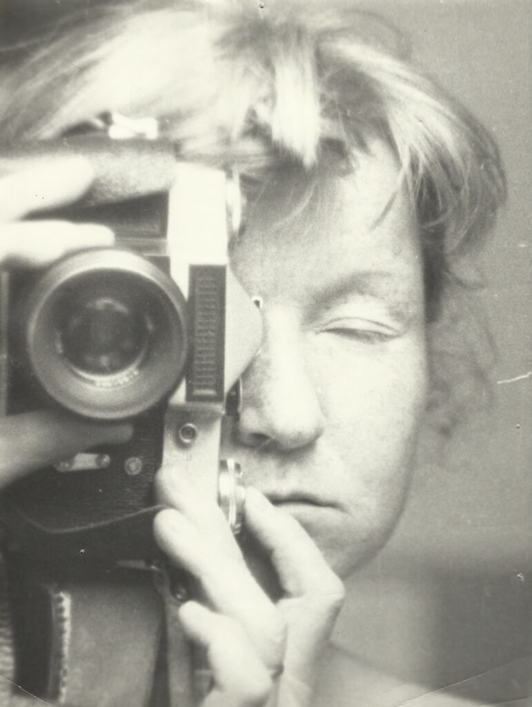 «Ми у війні, але все одно плануємо життя». Операторка й продюсерка Світлана Зінов’єва про силу кіно, що долає «безкартиння»