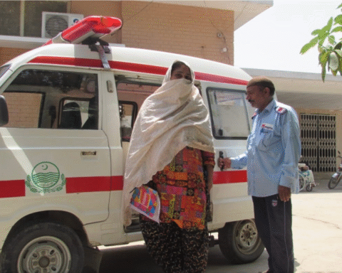 У Пакистані жінкам відмовляють у медичній допомозі без чоловічої згоди