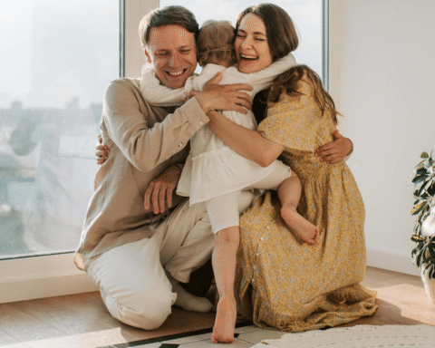 В Україні від початку року всиновили 770 дітей - лідирують Київщина та Дніпропетровщина