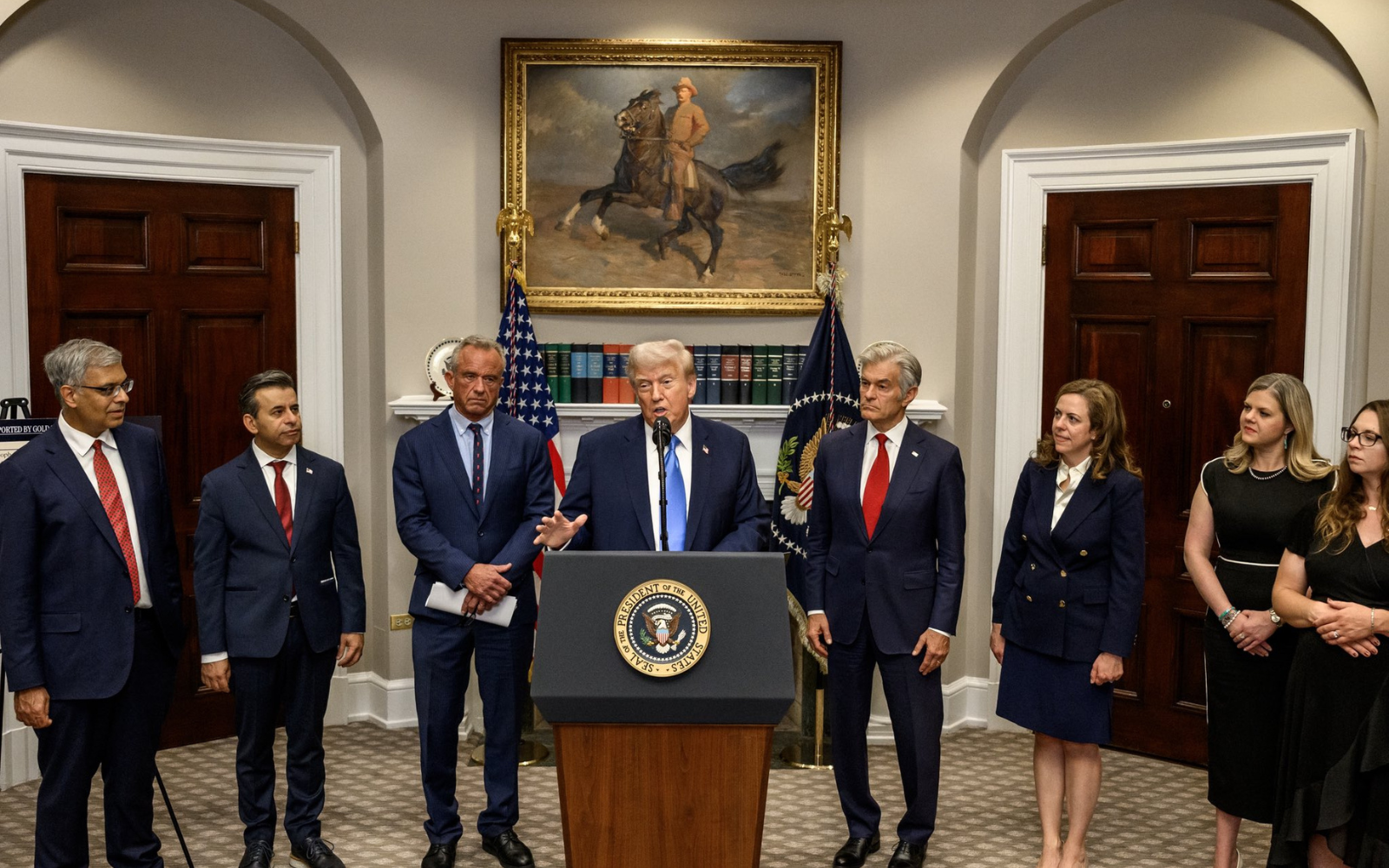 Трамп закликав жінок не вживати парацетамол під час вагітності через ризик появи аутизму в дітей