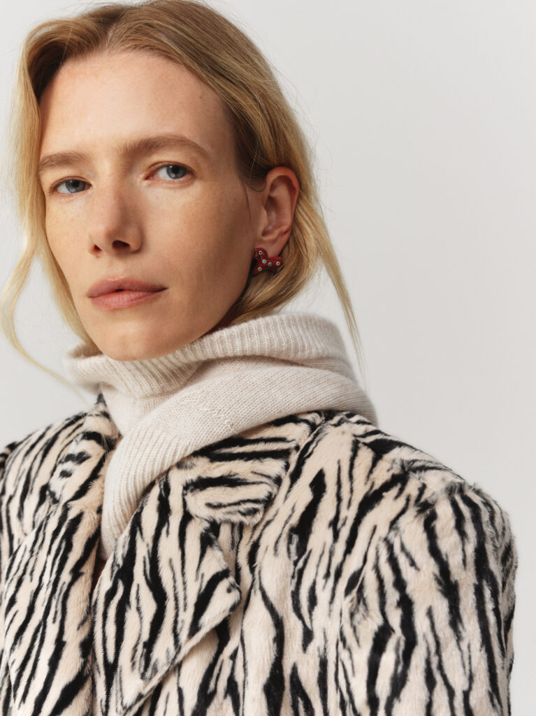 GUNIA Project випустив різдвяну колекцію «Коник», присвячену символу 2026 року