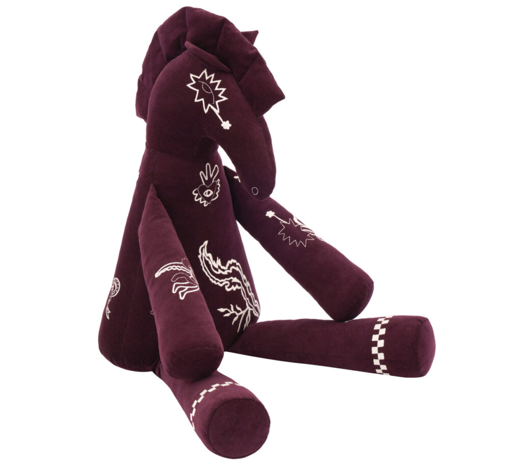 GUNIA Project випустив різдвяну колекцію «Коник», присвячену символу 2026 року