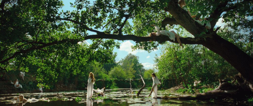 «Я не та, ким здаюсь»: вийшов тизер романтичного фентезі «Мавка. Справжній міф»