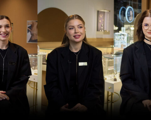 Як працюють ювелірні стилістки SOVA: сервіс, історії клієнтів і нова форма від бренда COVER