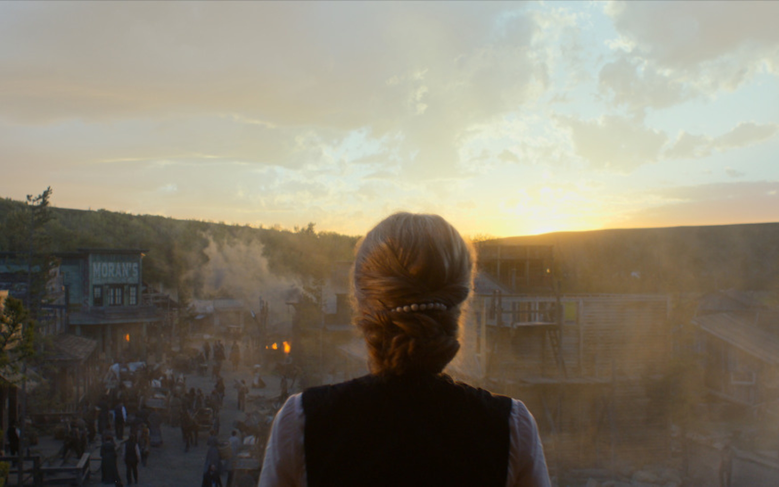 Netflix показав перші кадри серіалу Покинуті з Джилліан Андерсон і Ліною Гіді