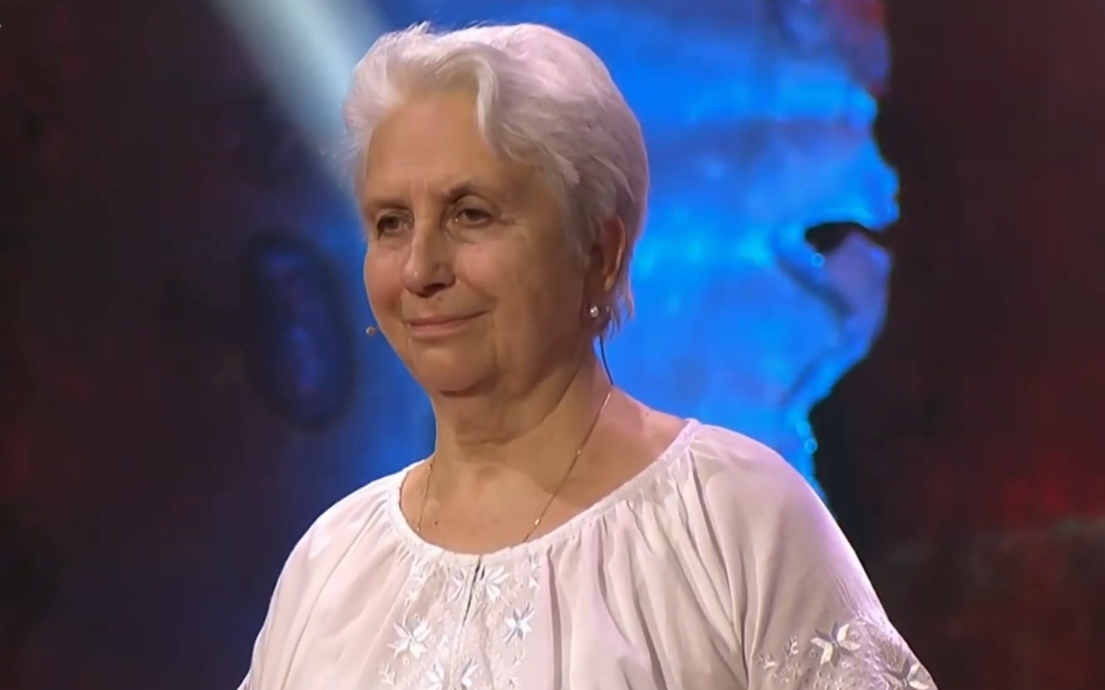 Волонтерка з Краматорська Надія Калінченкова отримала чеську премію Нагорода Пам’яті народів