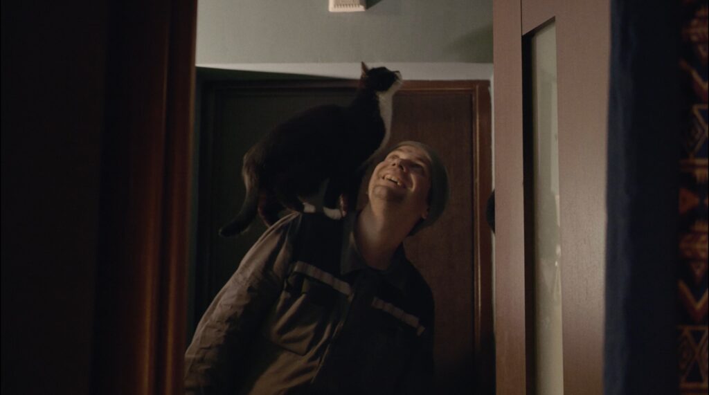 «Головне, щоб він був людиною, яка хоче жити». Режисерка Марина Нікольчева про свій документальний фільм-щоденник «Одного дня я хочу побачити тебе щасливим» 3 «Головне, щоб він був людиною, яка хоче жити». Режисерка Марина Нікольчева про свій документальний фільм-щоденник «Одного дня я хочу побачити тебе щасливим»