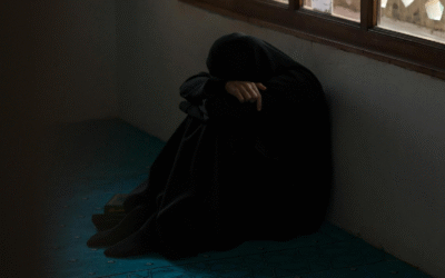 В Афганістані жінок не пускають до лікарень без бурок: кількість госпіталізацій вже знизилась на понад чверть