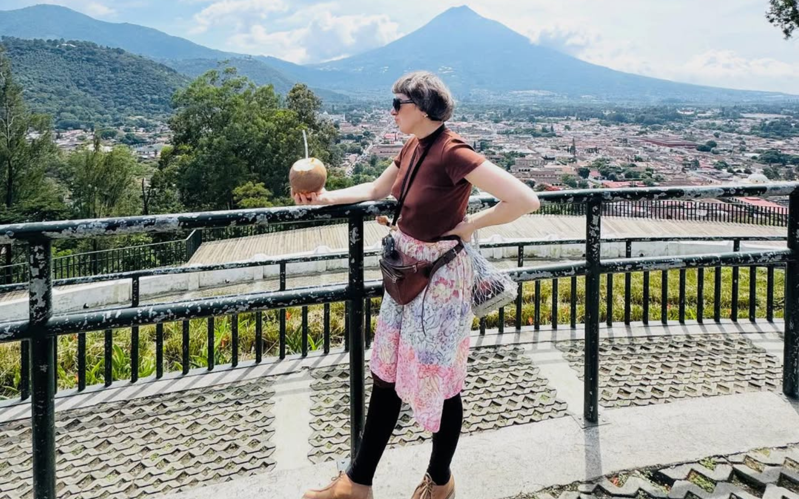 «Я все ще малюю цю війну»: проєкт Алевтини Кахідзе вперше представить Україну на бієнале сучасного мистецтва у Гватемалі