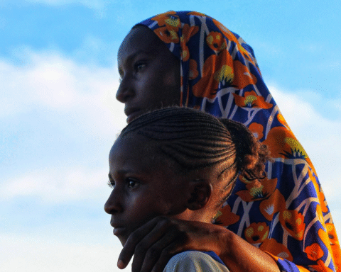 У Нігерії бойовики викрали зі школи понад 300 дітей та вчителів, 50 школярам вдалося втекти