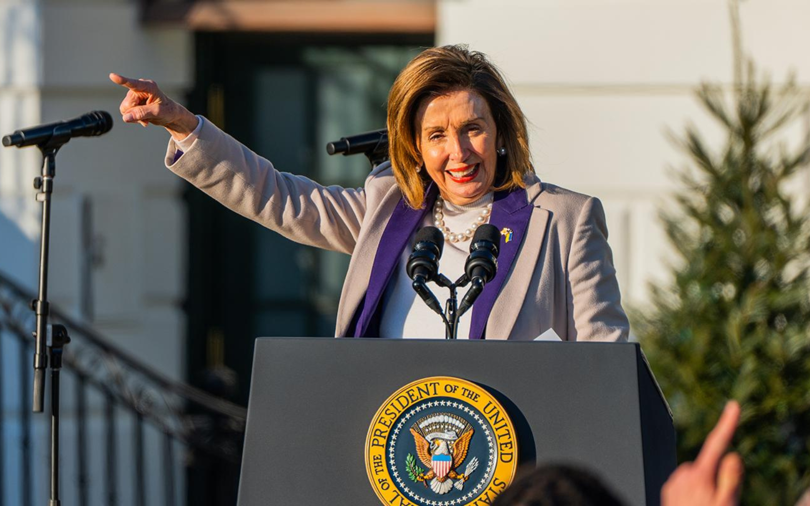 Видатна американська політикиня Ненсі Пелосі оголосила про завершення багаторічної кар’єри