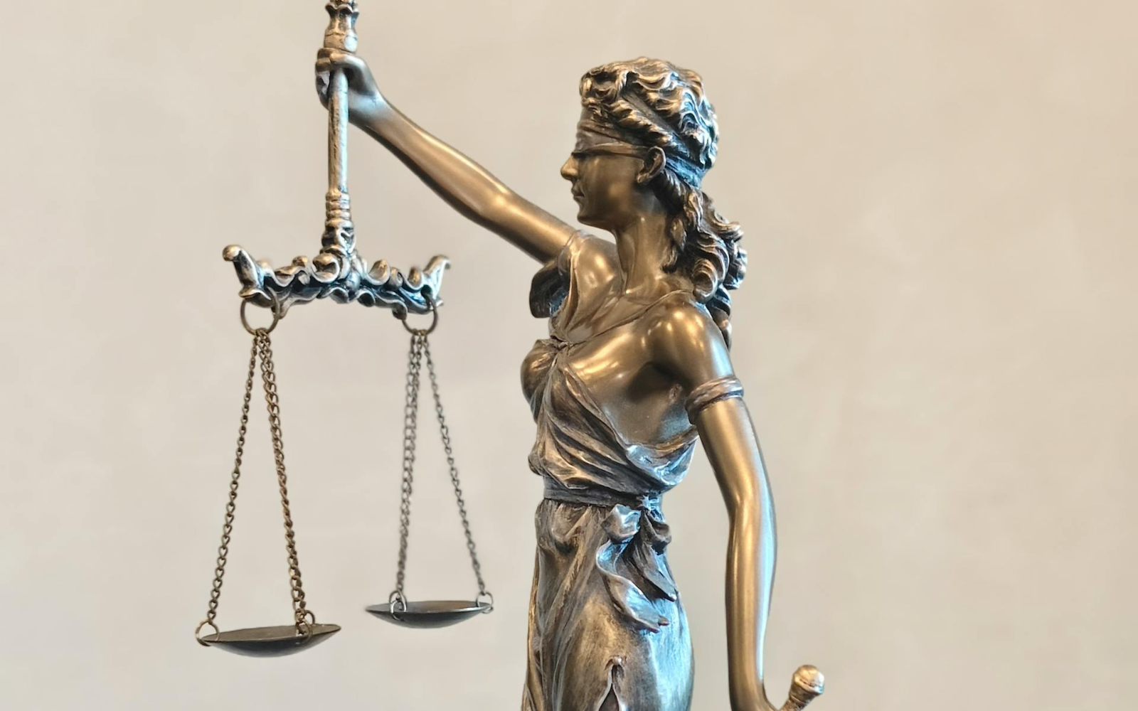 Зґвалтування неповнолітньої на Закарпатті: суд відхилив апеляцію обвинувачених