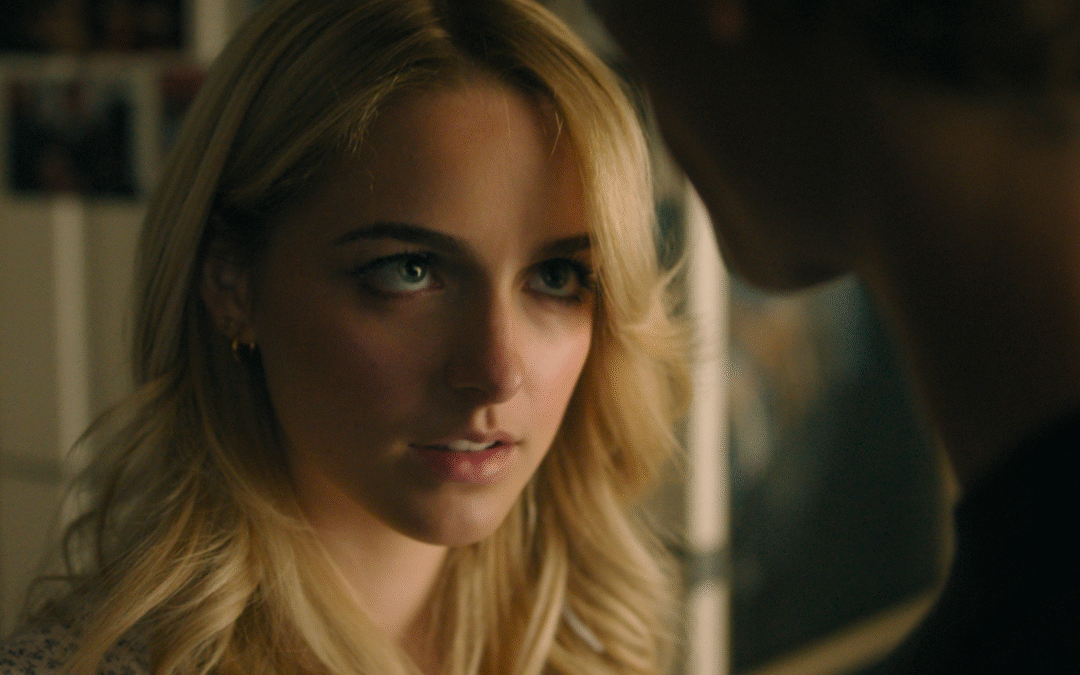 В український прокат виходить екранізація роману Коллін Гувер «Шкодуючи за тобою»: що відомо про фільм