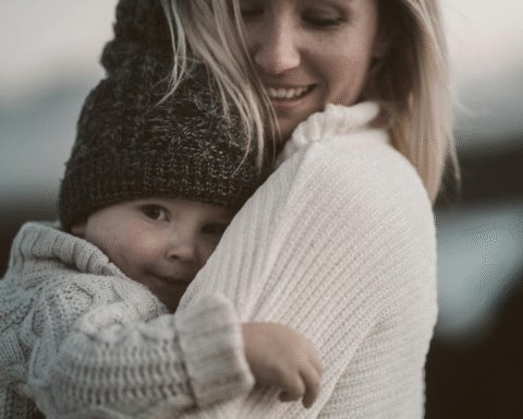 Верховна Рада ухвалила закон про виплату 50 тисяч гривень за народження дитини та допомоги при вагітності