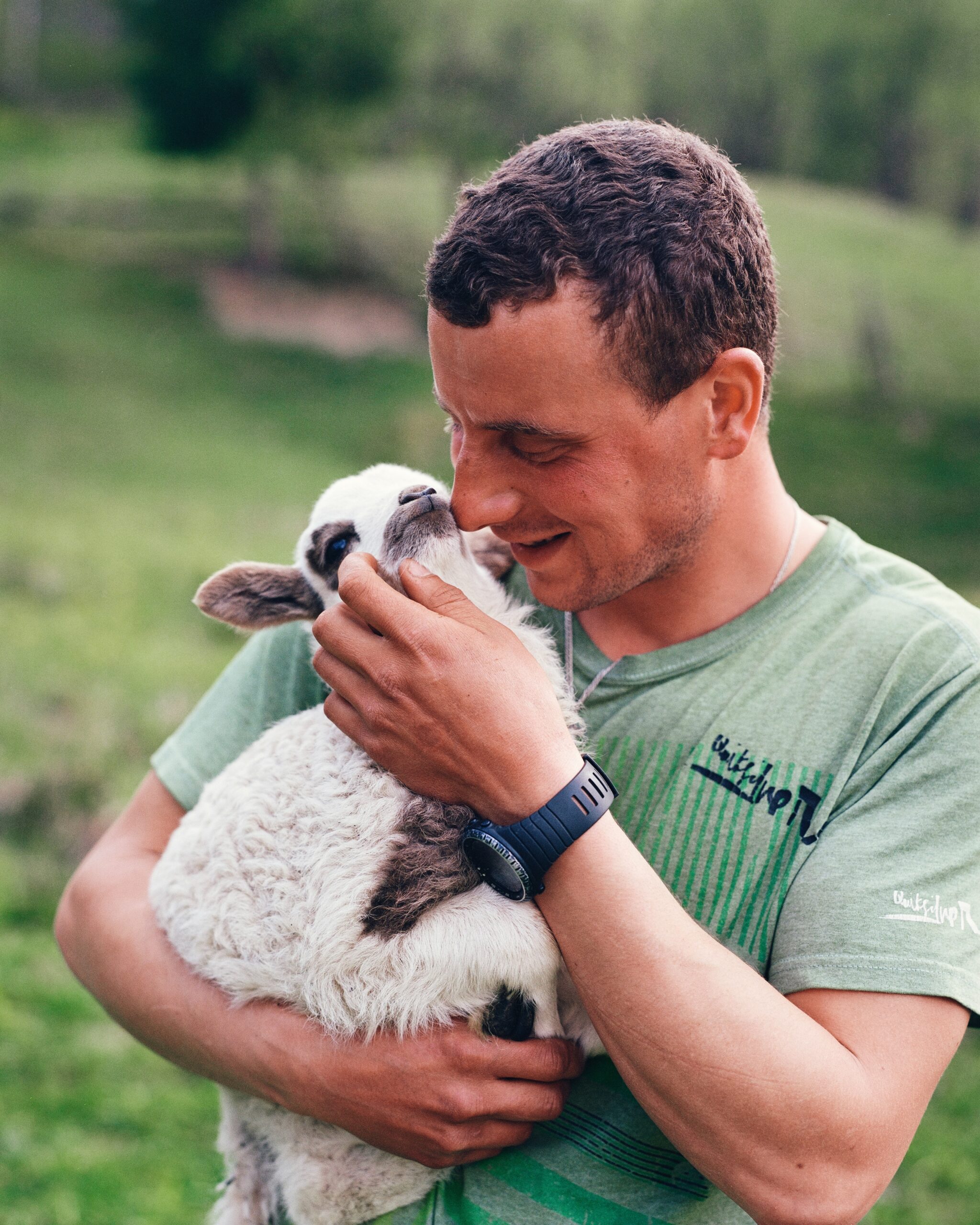 Ліжники та гуні: Як бренд вовняних виробів Gushka відроджує українську культуру та ремесла