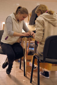 Ліжники та гуні: Як бренд вовняних виробів Gushka відроджує українську культуру та ремесла