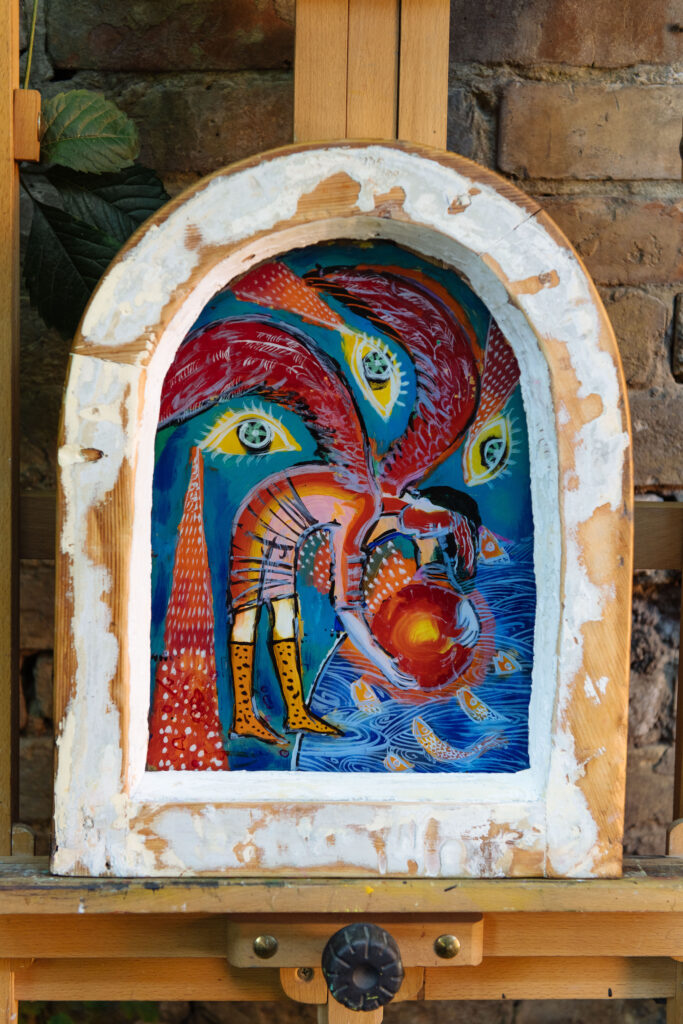 «Зворотні сади»: Як Мирослава Перевальська повертає нас до тиші через скло і колір