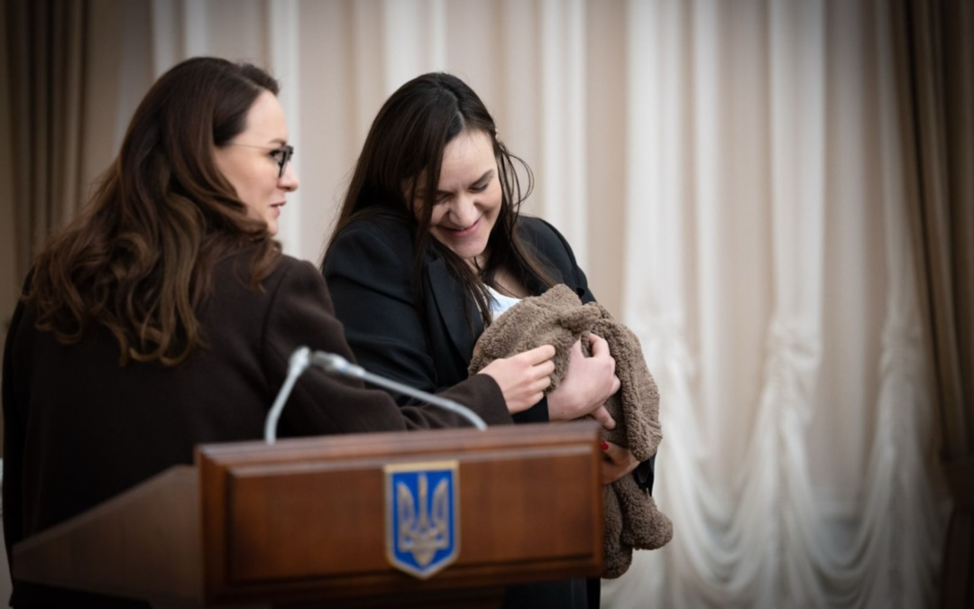 Історична подія: міністерка культури Тетяна Бережна прийшла з новонародженою донькою на засідання уряду