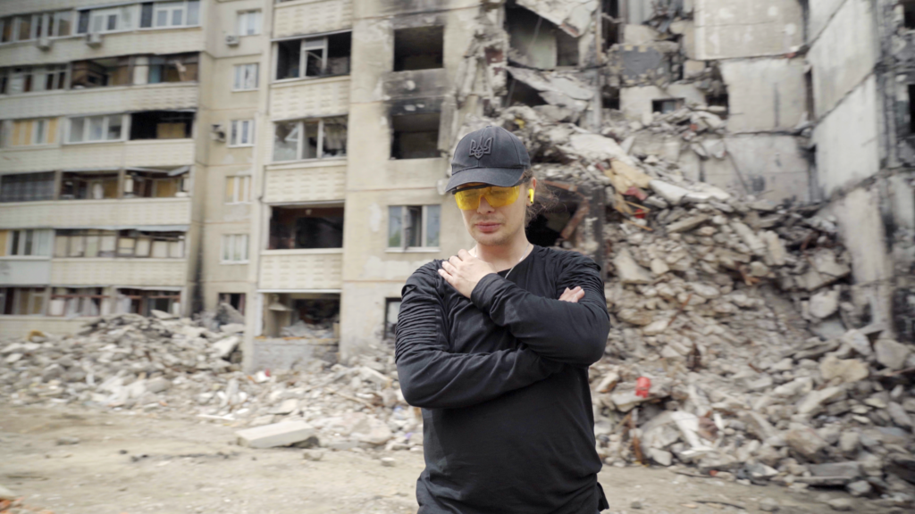 Команда фільму «Королеви радості»: «Якщо утиски починаються з ЛГБТ-спільноти, то наступними завжди стають жінки» 6 Команда фільму «Королеви радості»: «Якщо утиски починаються з ЛГБТ-спільноти, то наступними завжди стають жінки»