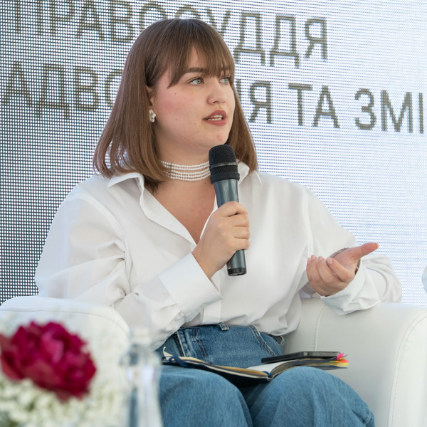 Це не менторство, це пастка. Історія про грумінг в IT та як захистити себе юридично і психологічно