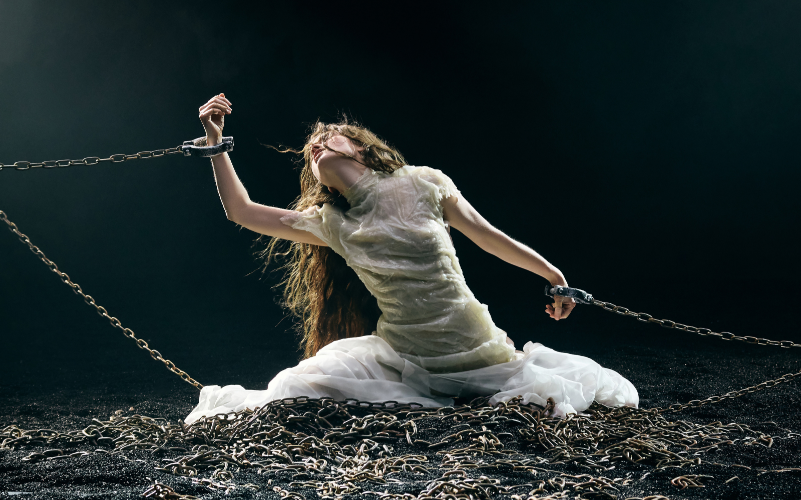 Фіналістка Нацвідбору на Євробачення-2026 Jerry Heil представила кліп на конкурсну пісню CATHARTICUS prayer