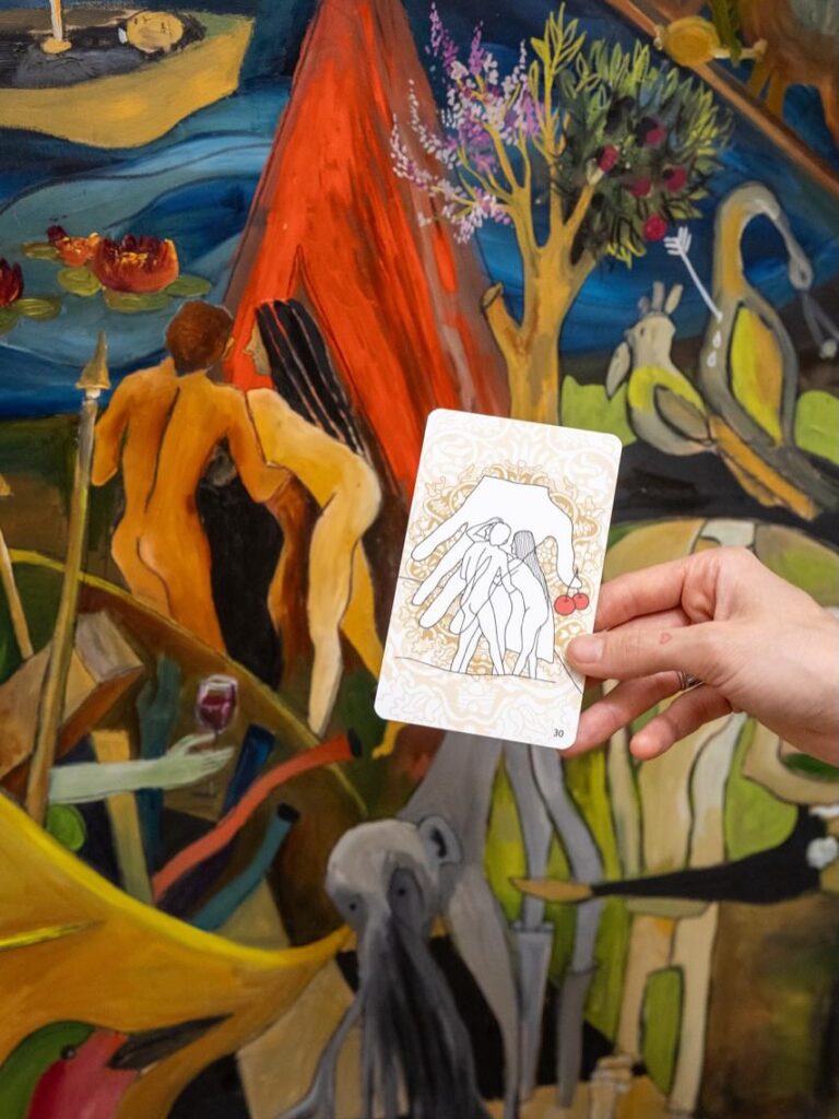 Від живопису до метафоричних карт: у Києві відкриється «Всесвіт навиворіт» Аліни Гаєвої 2 Від живопису до метафоричних карт: у Києві відкриється «Всесвіт навиворіт» Аліни Гаєвої