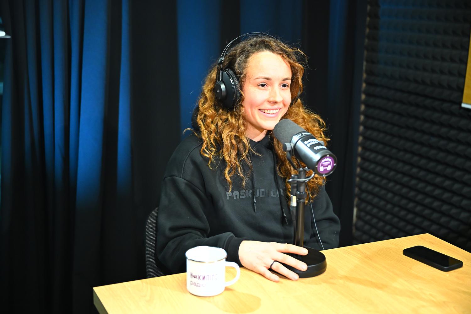 «Скелет цього подкасту наростив собі дуже багато шарів»: Як з’явився проєкт «Вона війна» 9 «Скелет цього подкасту наростив собі дуже багато шарів»: Як з’явився проєкт «Вона війна»