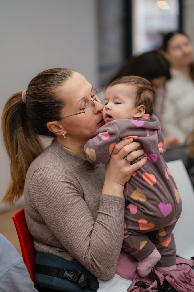 Від волонтерства до власного бізнесу. Як Mom’s Monday допомагає жінкам розвивати кар’єру