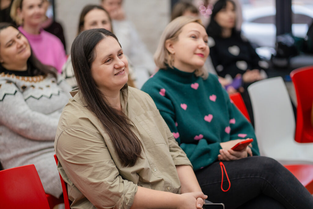 Від волонтерства до власного бізнесу. Як Mom’s Monday допомагає жінкам розвивати кар’єру