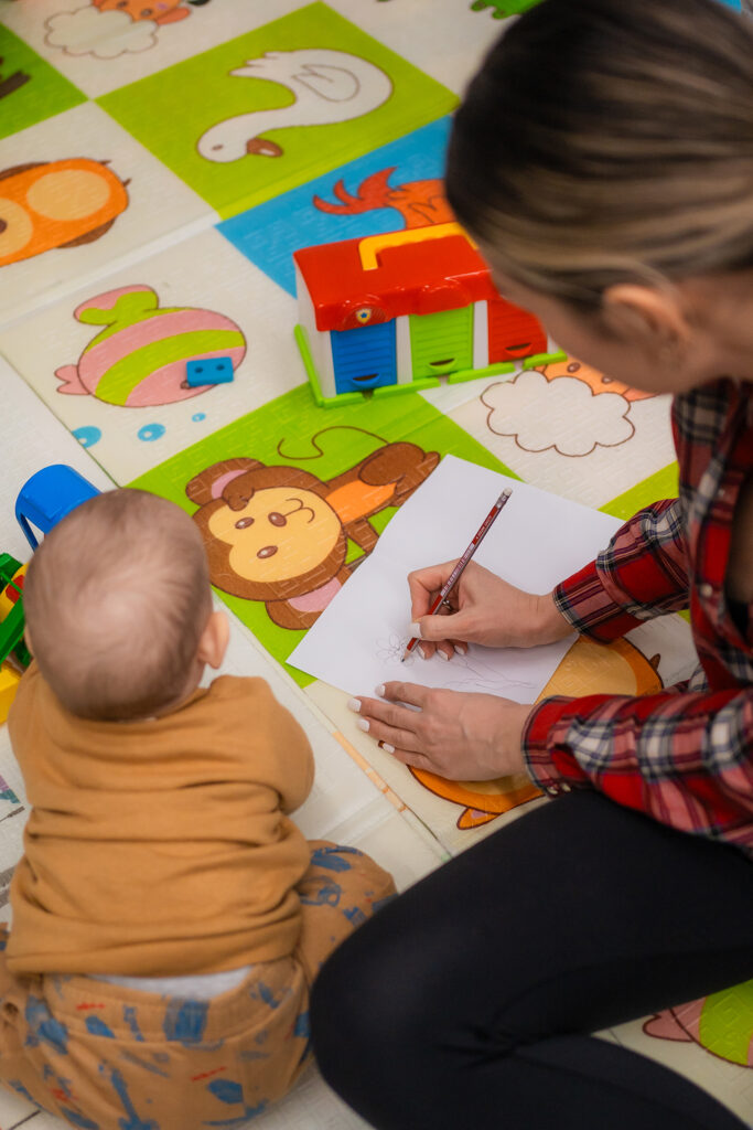 Від волонтерства до власного бізнесу. Як Mom’s Monday допомагає жінкам розвивати кар’єру
