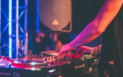 METOODJS: відомих диджеїв звинуватили у сексуальних домаганнях і зґвалтуваннях — фестивалі та клуби скасовують їхні виступи