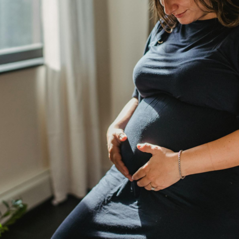 Заморожування яйцеклітин та лікування безпліддя: як Франція рятуватиметься від демографічної кризи