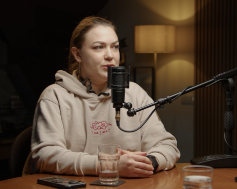 Ксенія Семенова у подкасті На її плечах