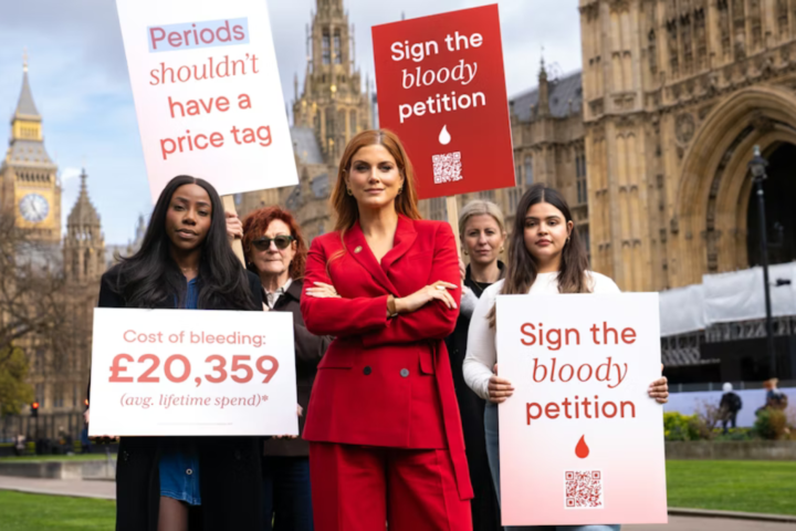У Великій Британії вимагають зробити засоби менструальної гігієни безплатними