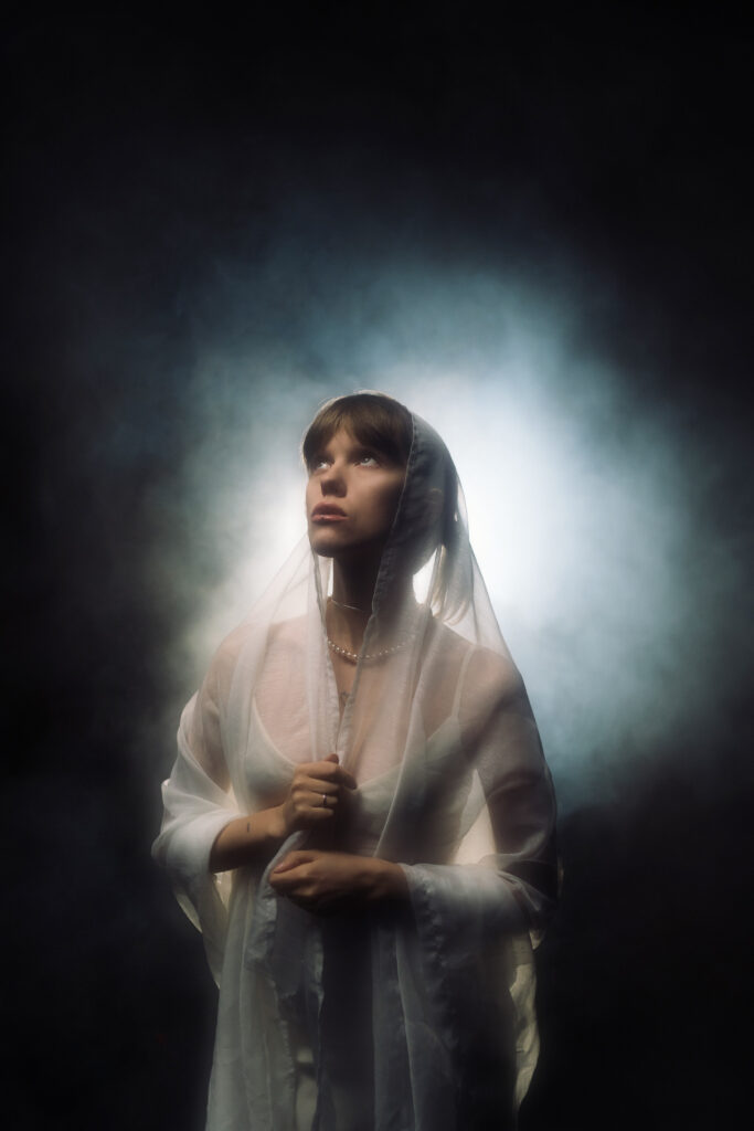 Жіночі голоси української сцени 90-х 35 Жіночі голоси української сцени 90-х